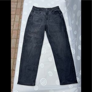 American Eagle AE Stretch Mom Jean